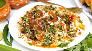 472K views · 254 reactions | नए तरीके से आलू वड़ा चाट - तेल जरा सा...