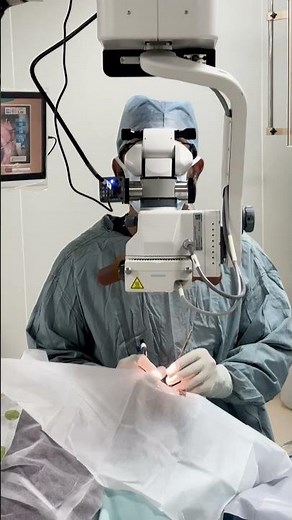 How Toric Lens Helps in Cataract Surgery 👁️✨