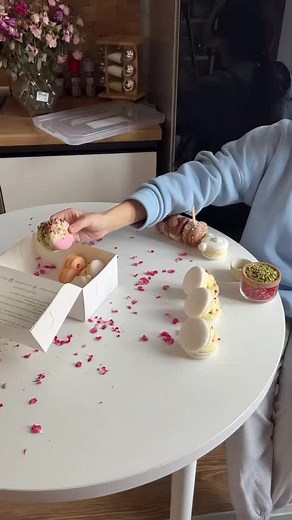 Новое оформление на 8 марта😍, но свободных коробочек уже нет, я просто загружаю видео, потому что могу 🙂