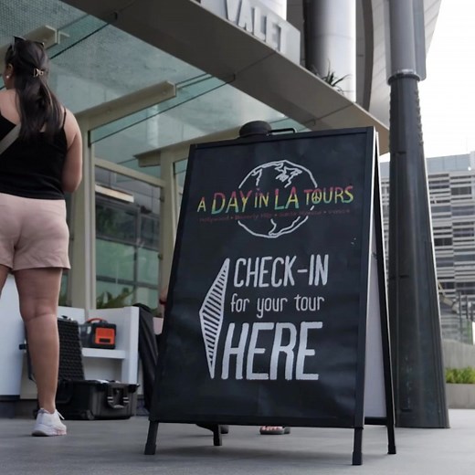 From the Hollywood Sign to Venice Beach, explore LA’s top spots in one expertly guided day tour! | ADayinLATours | Facebook