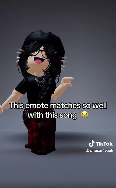 Elton John Heart Shuffle Emote in Roblox