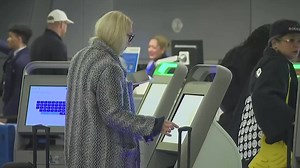 Massive delays and cancellations after FAA system failure