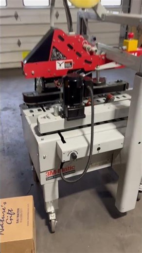 BUY NOW! BID ON EQUIPMENT Item 441354 3M MATIC 800asb Top and Bottom Uniform Case Sealer Taper