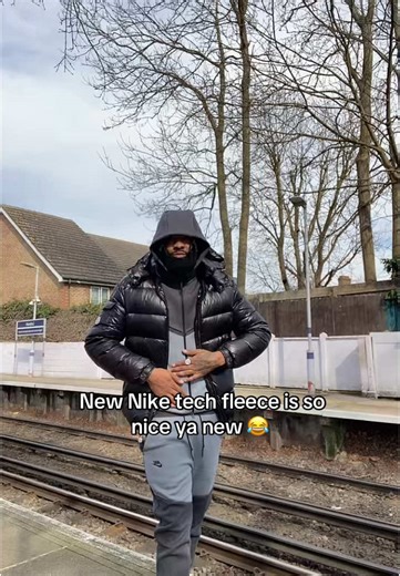 Best New Nike Tech Fleece Review