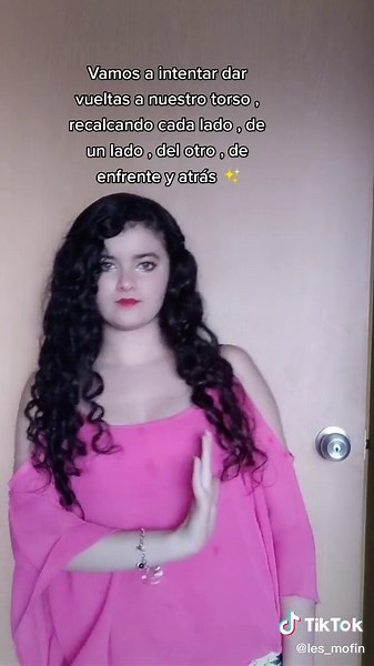 Toma tus clases de danza árabe conmigo!💃❤️#TomaLaLuna #DanzaArabe #fy #domelipa #fypage #SaboresTikTok #LibreDeSer #TikTokDeportes #aprende #comedy