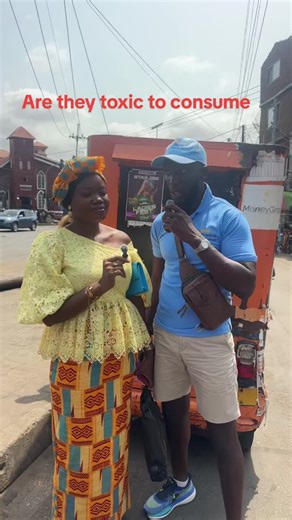 Are you afraid to know what's in sausage Are sausage safe to eat? Well, in this short interviews I'm going to share with you the truth about sausage I'm not going to be talking about the bun or the stuff you might put on a sausage , just the commercial sausages itself. So, what are some sausages ingredients? First off, they have what's called trimmings. Pig, chicken, and cow trimmings: • Low-grade muscle meat • Fat • Head meat • Feet • Skin • Blood • Liver • Edible by-products (brain, intestines