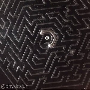 This Mercury maze is the coolest puzzle ever! Physicsfun | UNILAD Tech