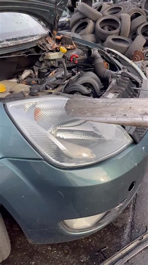 19K views · 680 reactions | Here’s how to quickly remove a headlight from a car | Leonardas Zenovicius | Facebook