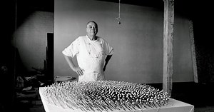 German artist who ‘painted with nails’, Günther Uecker, dead at 95