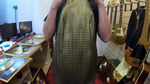 19K views · 50 reactions | Keeping with our GOLD theme, we're going over some iconic gold records in today's MEMORABILIA MONDAY 拾 #LegendsOnly | Hard Rock | Facebook