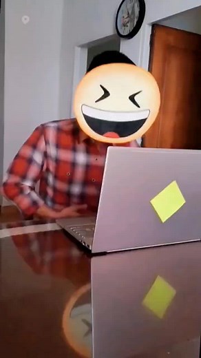 What's wrong with the computer?😥#LeadWithLove #funny #DontQuitYourDaydream #family #UltaSkinTok #tiktok #computer