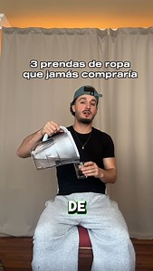 @jeyco.tr on Instagram: "3 prendas de ropa que jamás compraría❌ • • #clothes #streetwearfashion #sneakers"