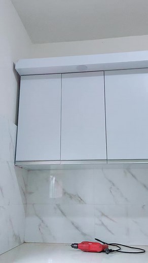 Kitchenset Aluminium Acp Dobel Layer White Doff #kitchenset #kitchensetmurah #kitchensetframeless #kitchensetminimalis #kitchensetaluminium #lemarimodern #kitchesetaluminiumbanyuwangi