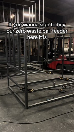 Top Zero Waste Hay Feeder for Horses