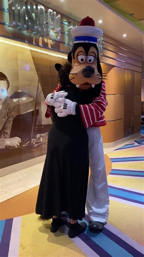 Ariel's Disney Adventure: A Goofy Tale with Flounder