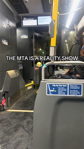 Living In NYC Is Not For The Weak 🤦🏾‍♂️🤣🤣 #elansuave #ytshorts #nyc