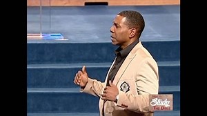 94K views · 6K reactions | The Lord is with you through every trial and tribulation. Now is the time to give God the glory for all He has done. For more insight on How To Study The Bible, visit YouTube.com/c/CrefloDollar1 | Creflo A. Dollar | Facebook