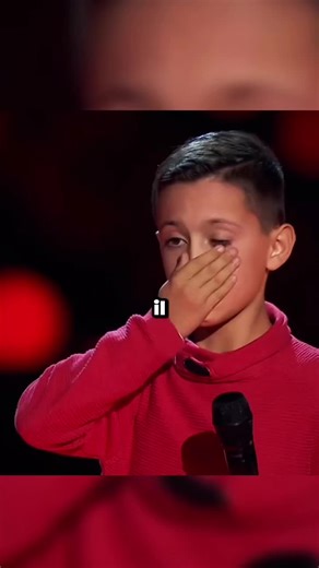 Le courage d'un jeune chanteur à The Voice