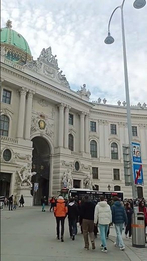 Today was a fairytale | Streets of Vienna | Sisi Museum ‪@WanderlustReeu‬