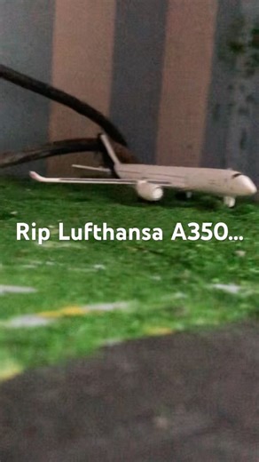 The Remaining Of Lufthansa Airbus A350 Majorette Diecast (My First A350)