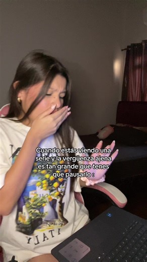 Videos de Iris 💌 (@wxlls.ir) con “original sound - Teehayyz”