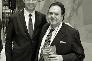 Franković obitelji Davora Gjivoja: Srcem nikada nije napustio svoj rodni grad, uvijek mu se rado vraćao i uživao u njegovim čarima