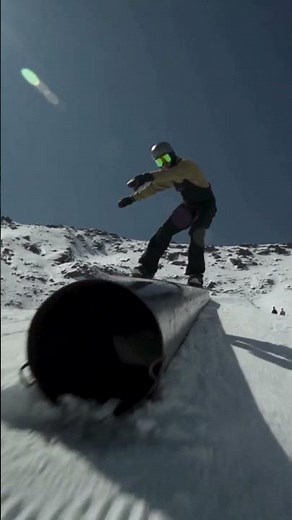 This snowboarder's trick is INSANE 🤯 #snowboarding #skillsonflex