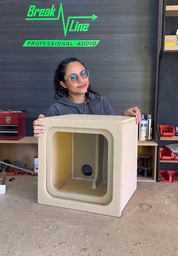 Cajón Sellado para Kicker L7 de 12”