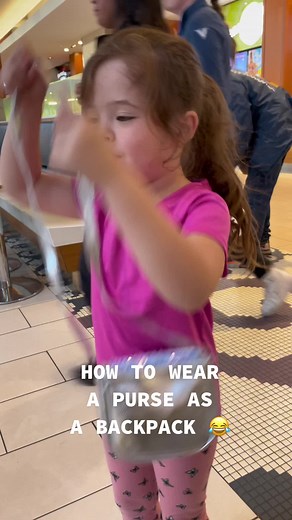 Creative Ways to Turn a Purse into a Backpack