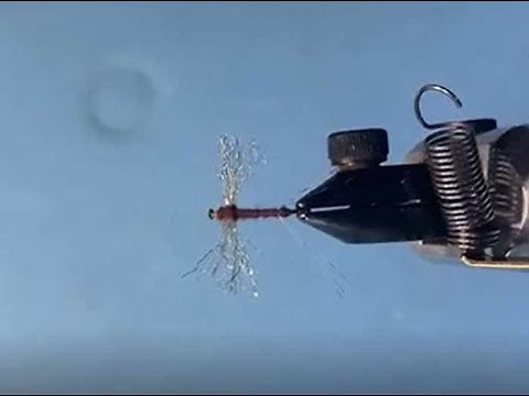 ORVIS: Tom Rosenbauer Ties a Rusty Spinner