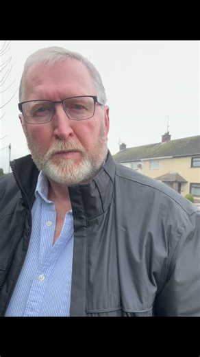 Not as cold but important to start the year continuing to get around the constituency to identify and evidence the many issues facing people in Upper Bann and wider @abc_council area. Many of the issues emanate from Stormont and the Executives lack of action. In particular the lack of basic infrastructure maintenance. Footpaths, potholes, lighting….. and many other issues. All need to be addressed by DfI and the Minister. #government #infrastructure #community #representation #report | Doug Beat