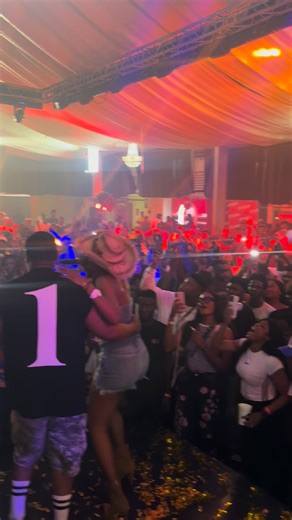 Etieno Martin on Instagram: "Number one we wanna partyyyyyy🔥🔥🔥 @dj_tunez"