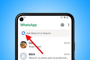 ¿Se puede quitar el circulito azul de WhatsApp?