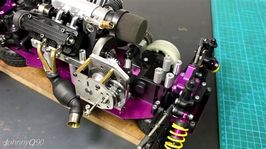 085. 加强底盘和安装所有电子设备为V4 RC车