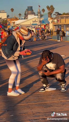 OH NO…I DROPPED MY GLIZZY 😂