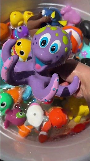 AMAZING SEA ANIMAL TOYS FOR TODDLERS| LEARN OCEAN ANIMAL NAMES AND FACTS FOR CHILDREN