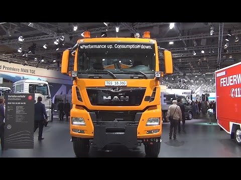 MAN TGS 18.360 4x4 BL Tipper Truck Exterior and Interior in 3D