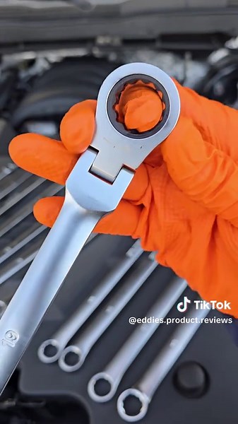 Check out this Long Ratcheting Wrench Set. #toolant #toolanttools #toolanttoolsreview @toolant @ToolAnt #cars #die #flashsale #toolsofthetrade #toolstoday #mechanic #mechsnicsoftiktok #mechaniclife #cars #autos #fyp #fypシ #fypシ゚viral #dealsforyoudays #deals #quality #value #amazing #tiktokshop #2025 #firstcar #toolreview #toolsreviews #handtools #handtoolsonly #omg #productrev #eddies .product.reviews eddies.product.reviews#CapCut
