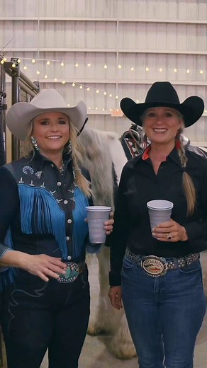 Horse Show Diaries Day 2: Western Pleasure Riding 💎🐴🤠 My hat & denim are Idyllwind Fueled by Miranda Lambert | Miranda Lambert