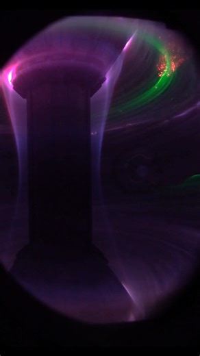 Why are we trying to build a sun on Earth? 🤔 ☀️ Because the sun runs on fusion - and fusion could power our future. In this video, Leah Morgan from Tokamak Energy explains how fusion works, how scientists study it, and why it could transform global energy. Inside machines like the ST40 tokamak, hydrogen nuclei are heated to extreme temperatures - even six times hotter than the sun - and forced together until they fuse into helium. When they fuse, they release extraordinary amounts of energy. Wh