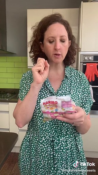 Mum Reviews Sweets on TikTok