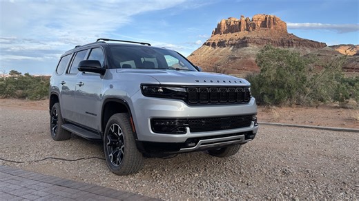 Jeep Wagoneer Overland edition offers off-roading capability for seven