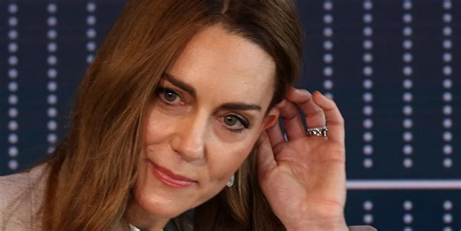 Kate Middleton shows off 4-ring wedding stack, including shiny new addition: Each ring's special significance