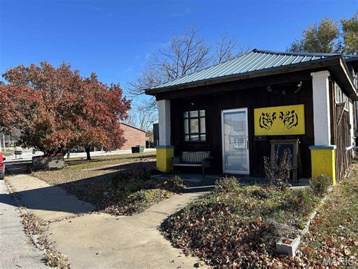 502 E Washington St, Cuba, MO 65453 - MLS 25076878 - Coldwell Banker