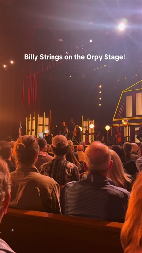 @Billy Strings playing @GrandOleOpry #billystrings #bmfs #opry