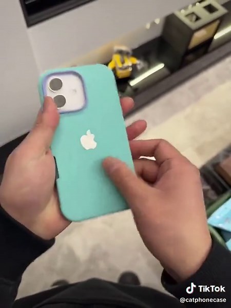 Color-matching lens frame silicone skin-feel 3-in-1 phone case#iphonecover #iphonetricks #antifallphonecase #softcase #siliconecase #iphone11case #iphone13case #iphone14promax📱 #iphone16promaxcase