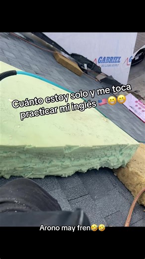 Practicing English through Humor and Motivation