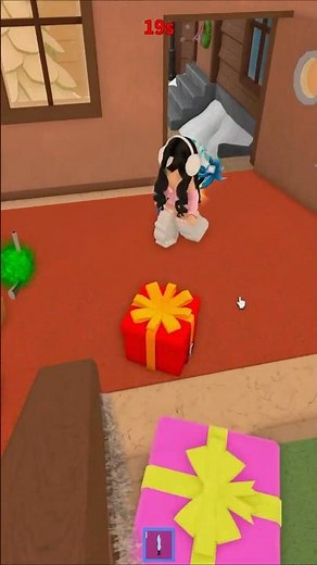 Trolling as a present in MM2 again! 😈 #mm2