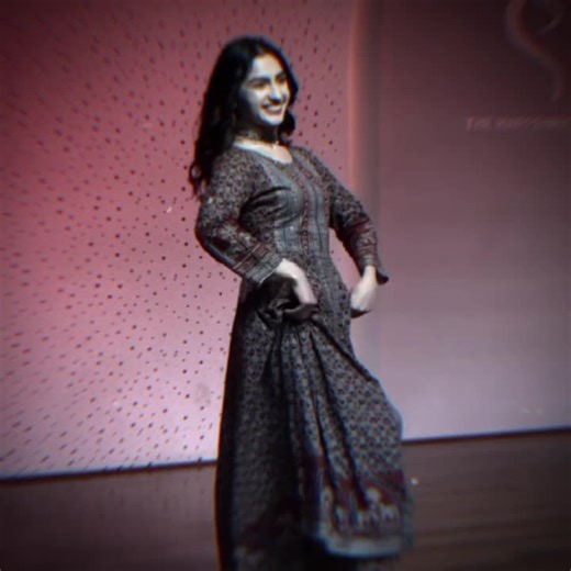 pashto mast dance please 💃🥰 under review My video 🙏🏻🥺 #fypeviral #foryou#mastdance2#foryoupage #newpepsihitmelike