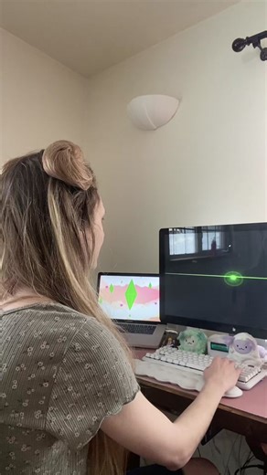 Birdie Sims: A Day in the Life of a Sim | Simstok Sims2